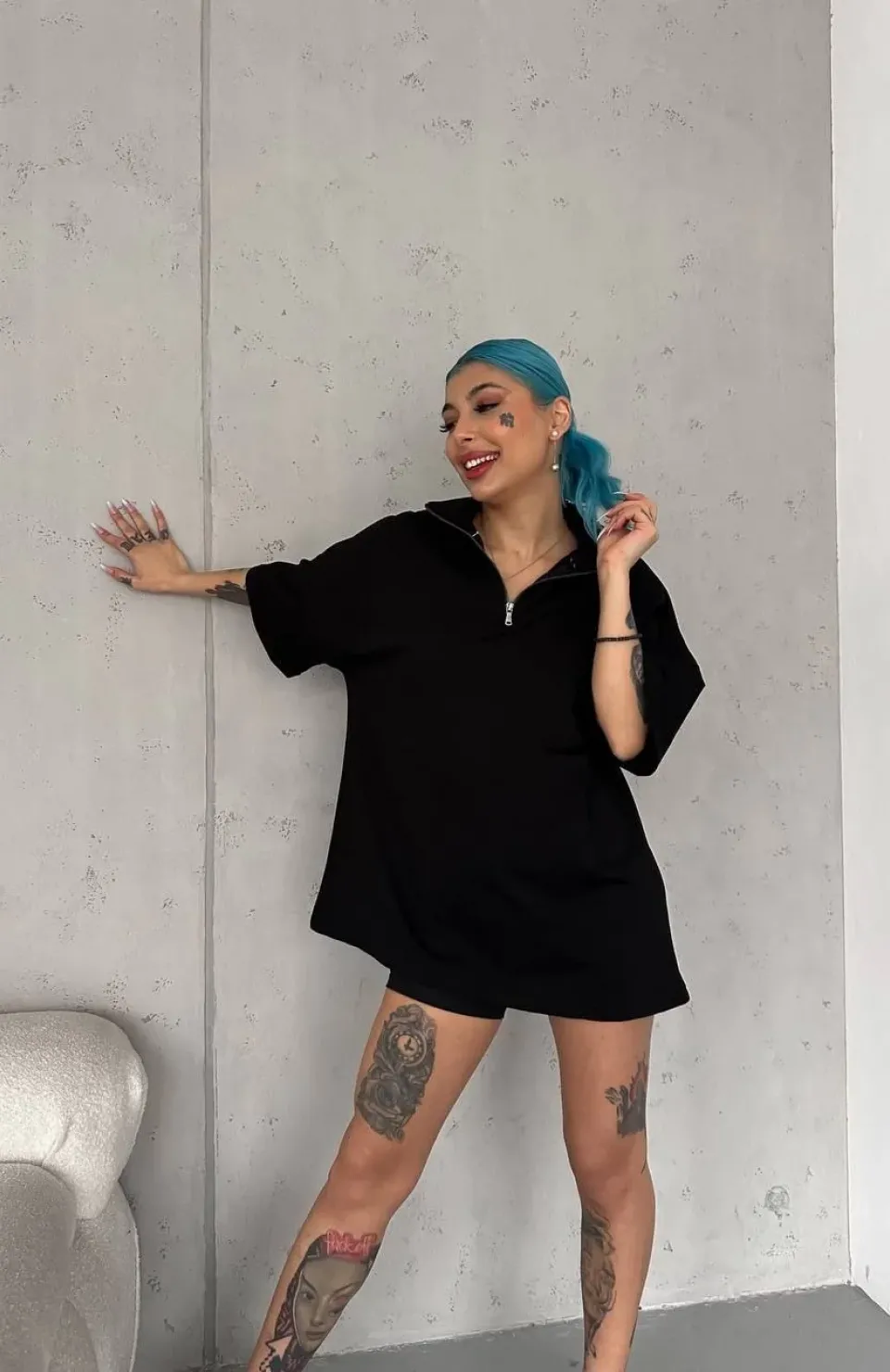 Unisex Yarım Fermuarlı Basic T-Shirt - Siyah