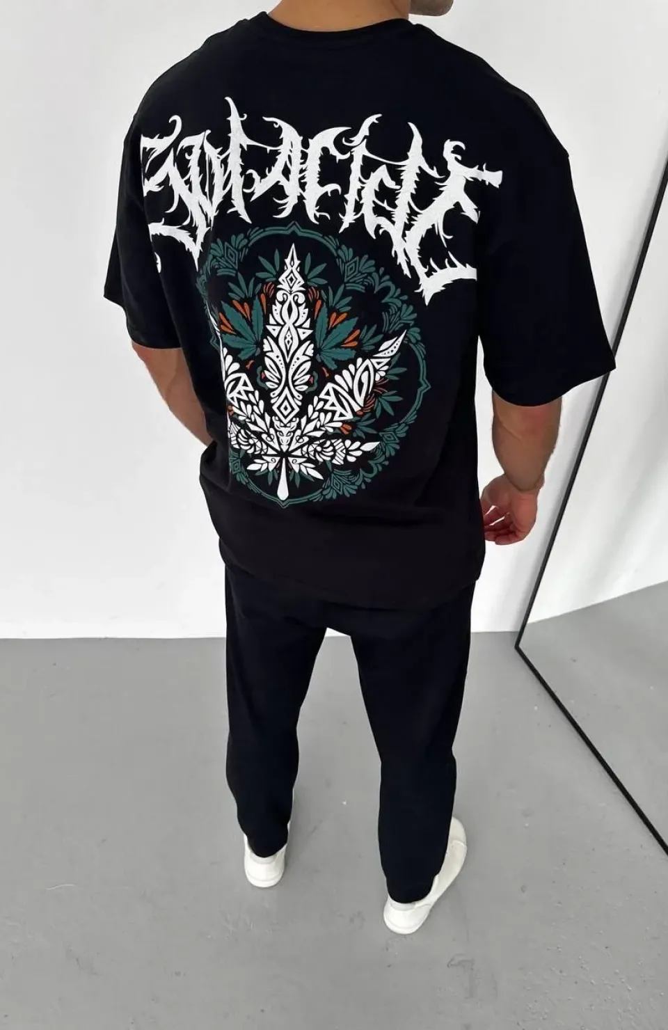 Unisex Bisiklet Yaka Baskılı Oversize T-Shirt - Siyah