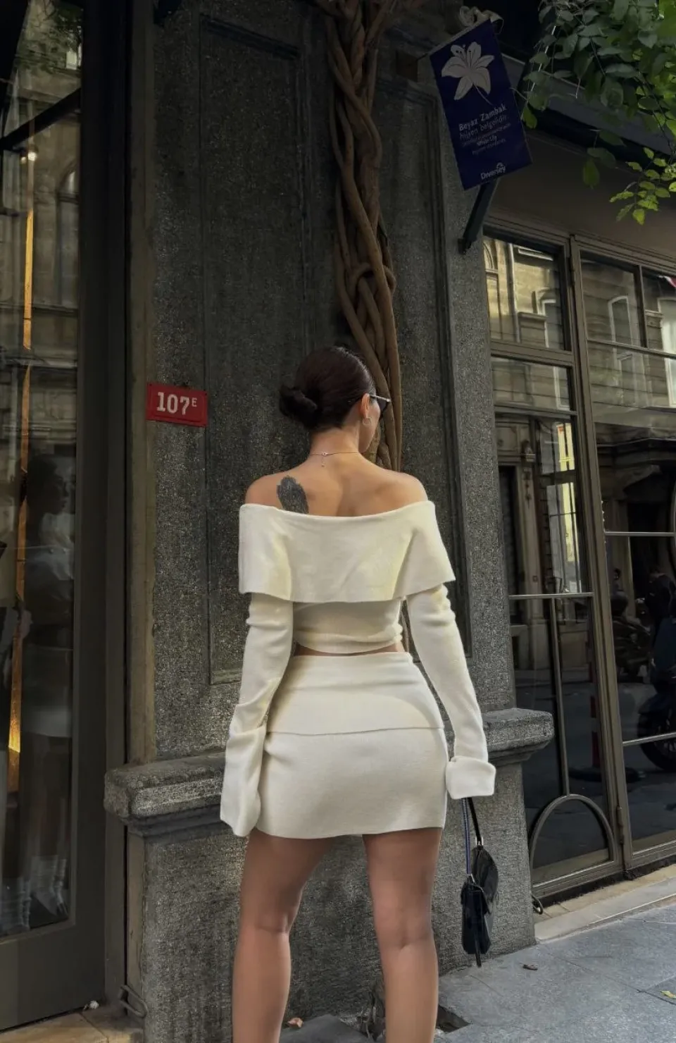 Straplez , Madonna , Carmen Yaka Croplu Mini Etekli ikili Takım Triko - Beyaz