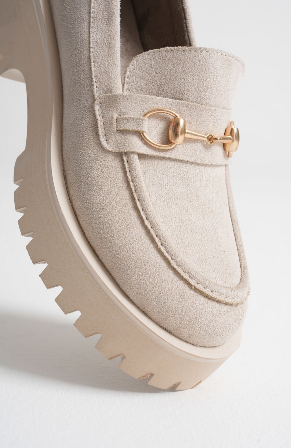 Toka Detaylı Bej Süet Günlük Loafer Ayakkabı TR10MS04D Somersan Giyim | Kadın, Erkek ve Çocuk Moda