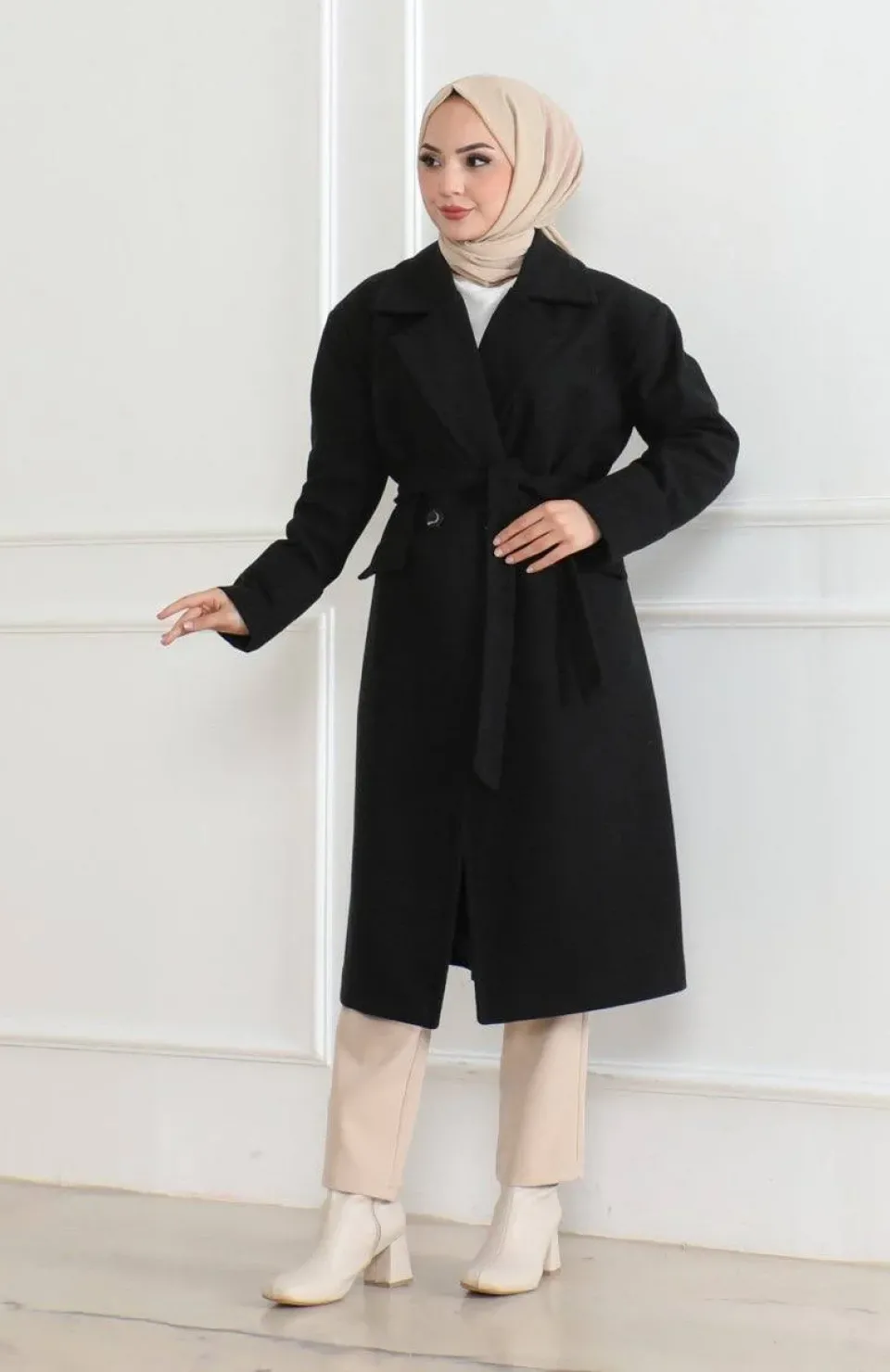Kadın Düğmeli İçi Astarlı Kaşmir Kaşe Kaban - Siyah Somersan Giyim | Kadın, Erkek ve Çocuk Moda