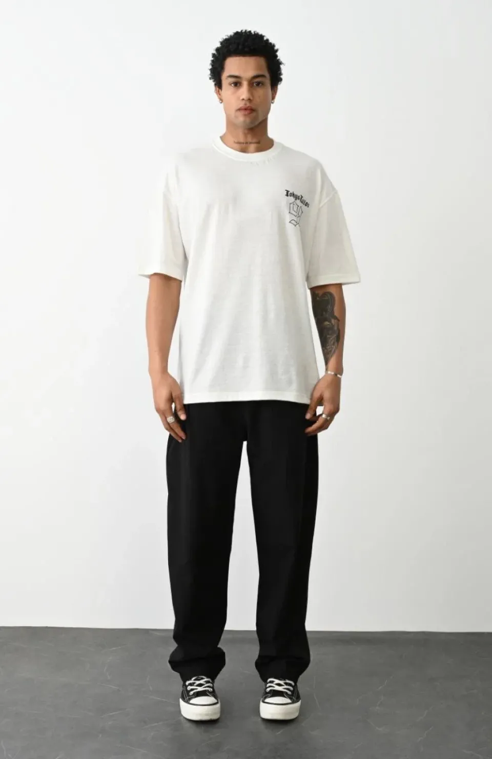 Unisex Baskılı Oversize T-Shirt - Beyaz Somersan Giyim | Kadın, Erkek ve Çocuk Moda