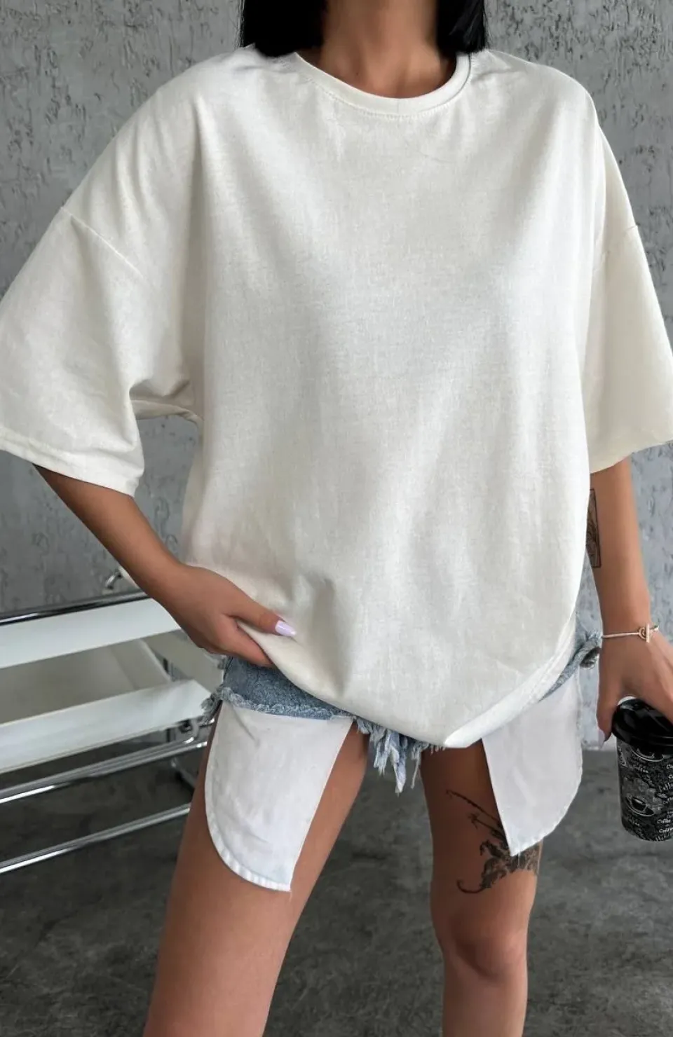 Unisex Düz Biskilet Yaka Oversize T-shirt - Beyaz