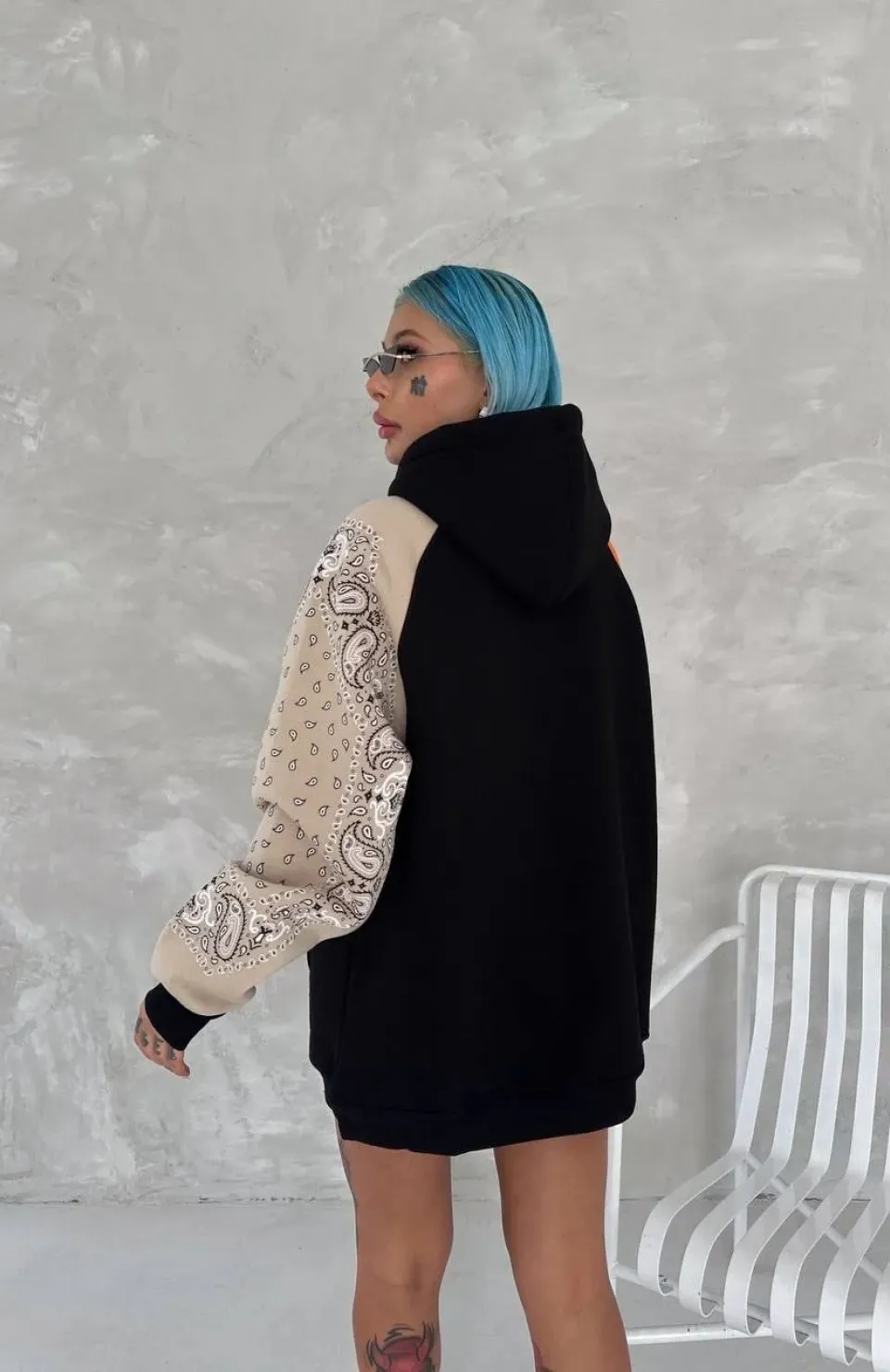 Üç İplik Penye Kapşonlu Parçalı SweatShirt - Siyah