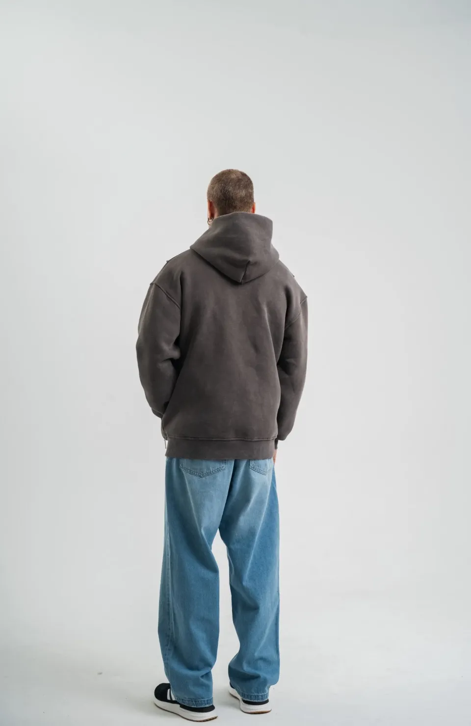 Unisex Uzun Kol Kapşonlu Yıkamalı Nakışlı SweatShirt - Füme