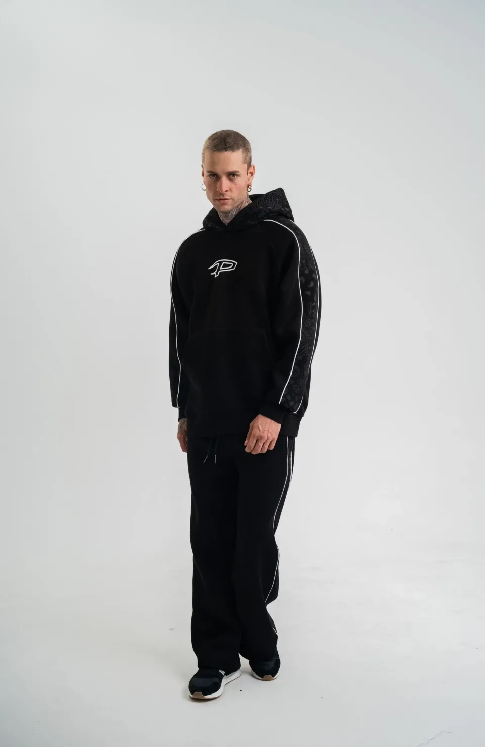 Uzun Kol Kapşonlu Ara Biyeli Baggy Eşofman Takım - Siyah Somersan Giyim | Kadın, Erkek ve Çocuk Moda