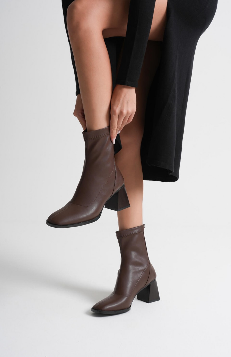 Acı Kahve Kalın Topuklu Streç Bot TR08MK01C Somersan Giyim | Kadın, Erkek ve Çocuk Moda