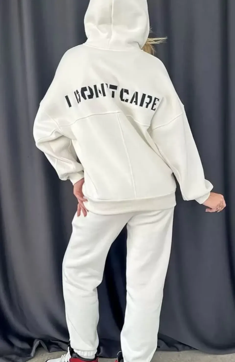 Nakış İşlemeli Üç İplik Sweat Takım- Beyaz