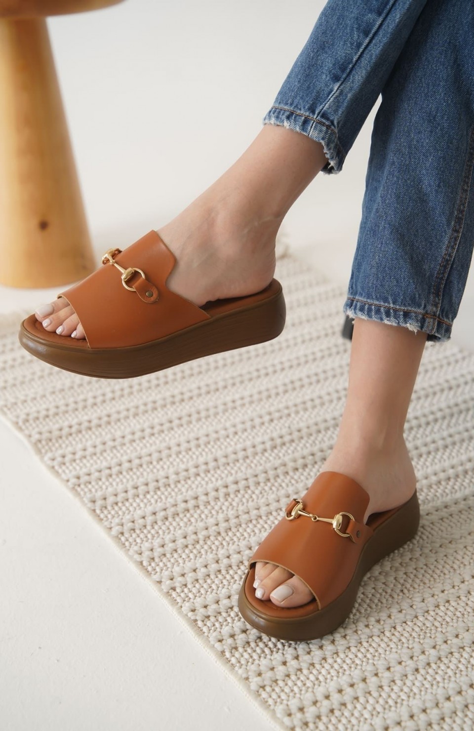 Taba Hakiki Deri Terlik TR31MY62D Somersan Giyim | Kadın, Erkek ve Çocuk Moda