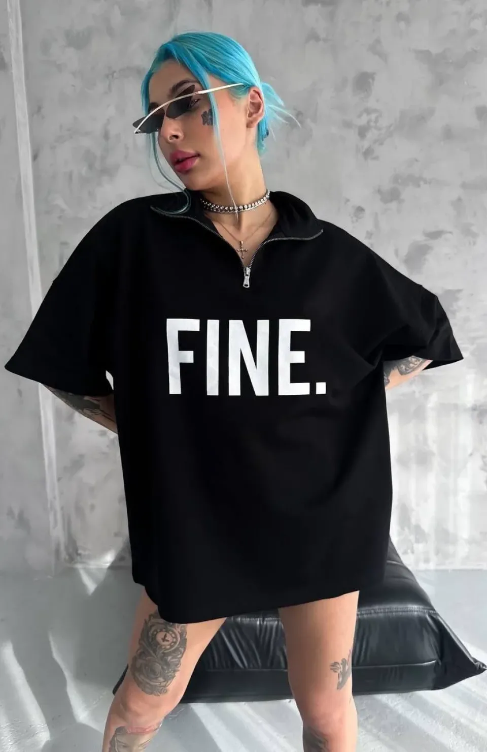 Unisex Baskılı Yarım Fermuarlı T-Shirt - Siyah