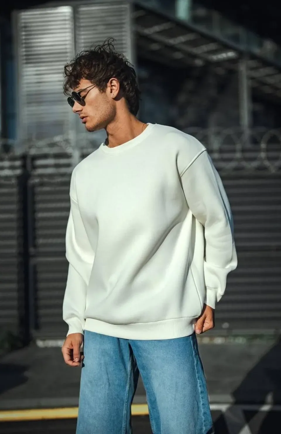 Kışlık Bisiklet Yaka Üç İplik Basic SweatShirt - Beyaz