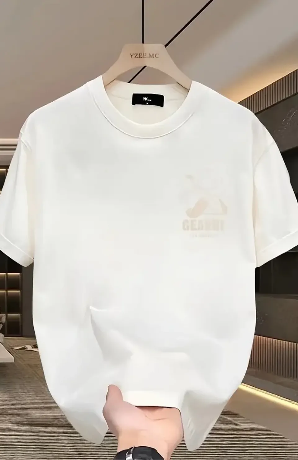 Geniş Kesim Pamuklu Tişört - 