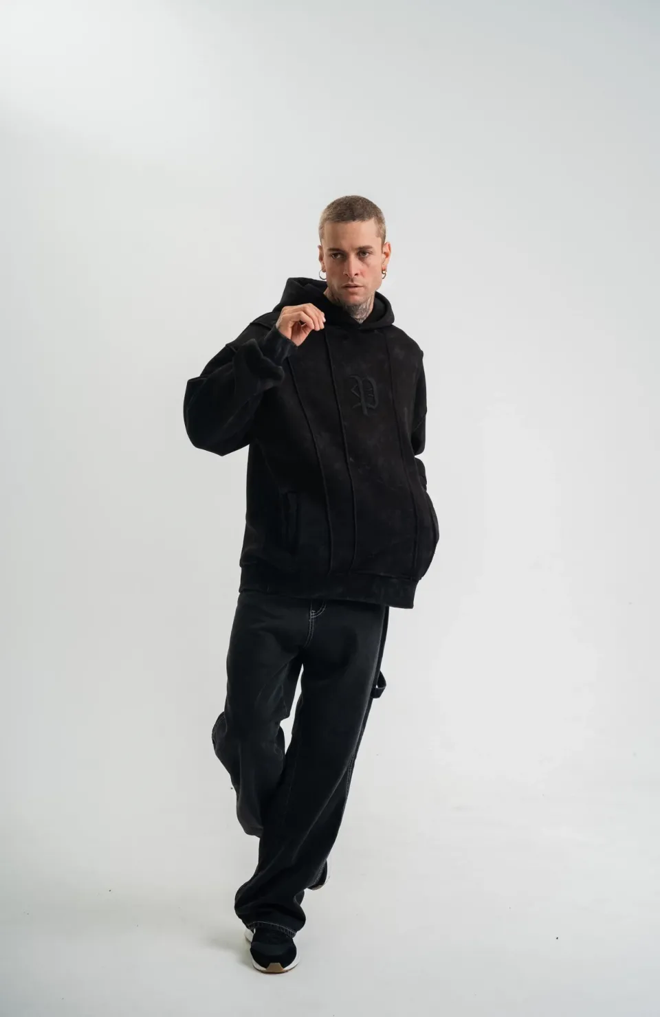 Unisex Uzun Kol Kapşonlu Yıkamalı Nakışlı SweatShirt - Siyah Somersan Giyim | Kadın, Erkek ve Çocuk Moda