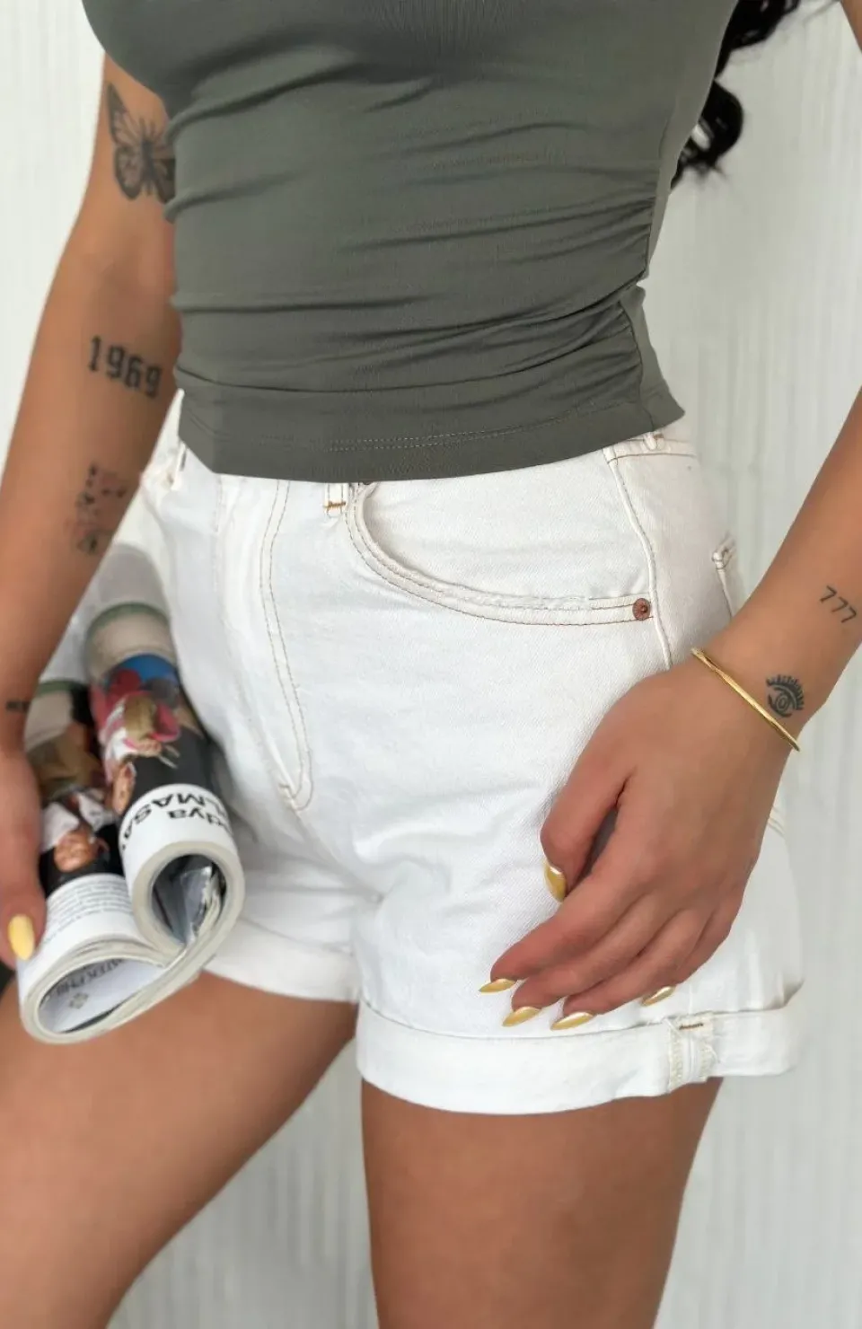 Osy Modal Yumuşak Dokulu Kumaş Bisiklet Yaka Kadın Sıfır Kol Bluz Omuz Toka Aksesuar Detaylı - Haki