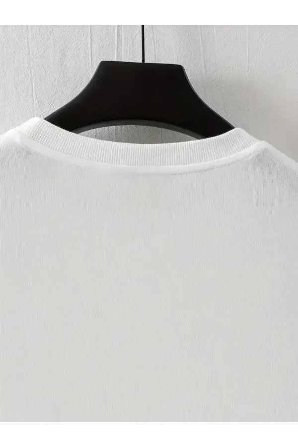 Ben Şişman Değilim Tanrı Bana Hava Yastığı Verdi Çünkü Ben Değerliyim Tişörtü - Beyaz