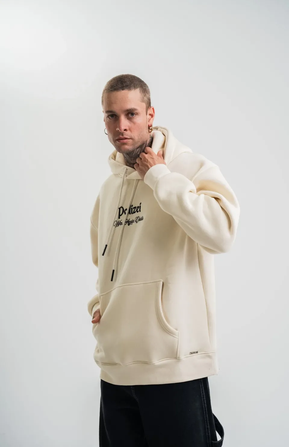 Üç İplik Kapşonlu Dijital Patchli SweatShirt - Krem