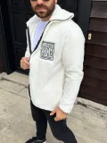 Erkek Polar Fermuarlı Sweatshirt – Kapüşonsuz, Cepli, Yumuşak Dokulu, Oversize Rahat Kalıp, Kışlık Sıcak Tutan Fermuarlı Üst - Beyaz