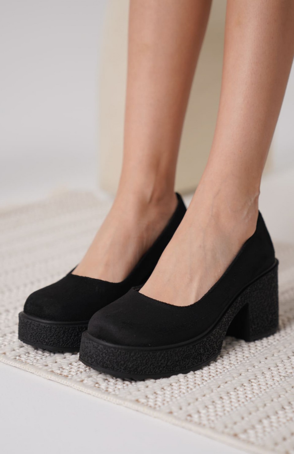 Siyah Süet Kadın Günlük Ayakkabı TR06MS04E Somersan Giyim | Kadın, Erkek ve Çocuk Moda
