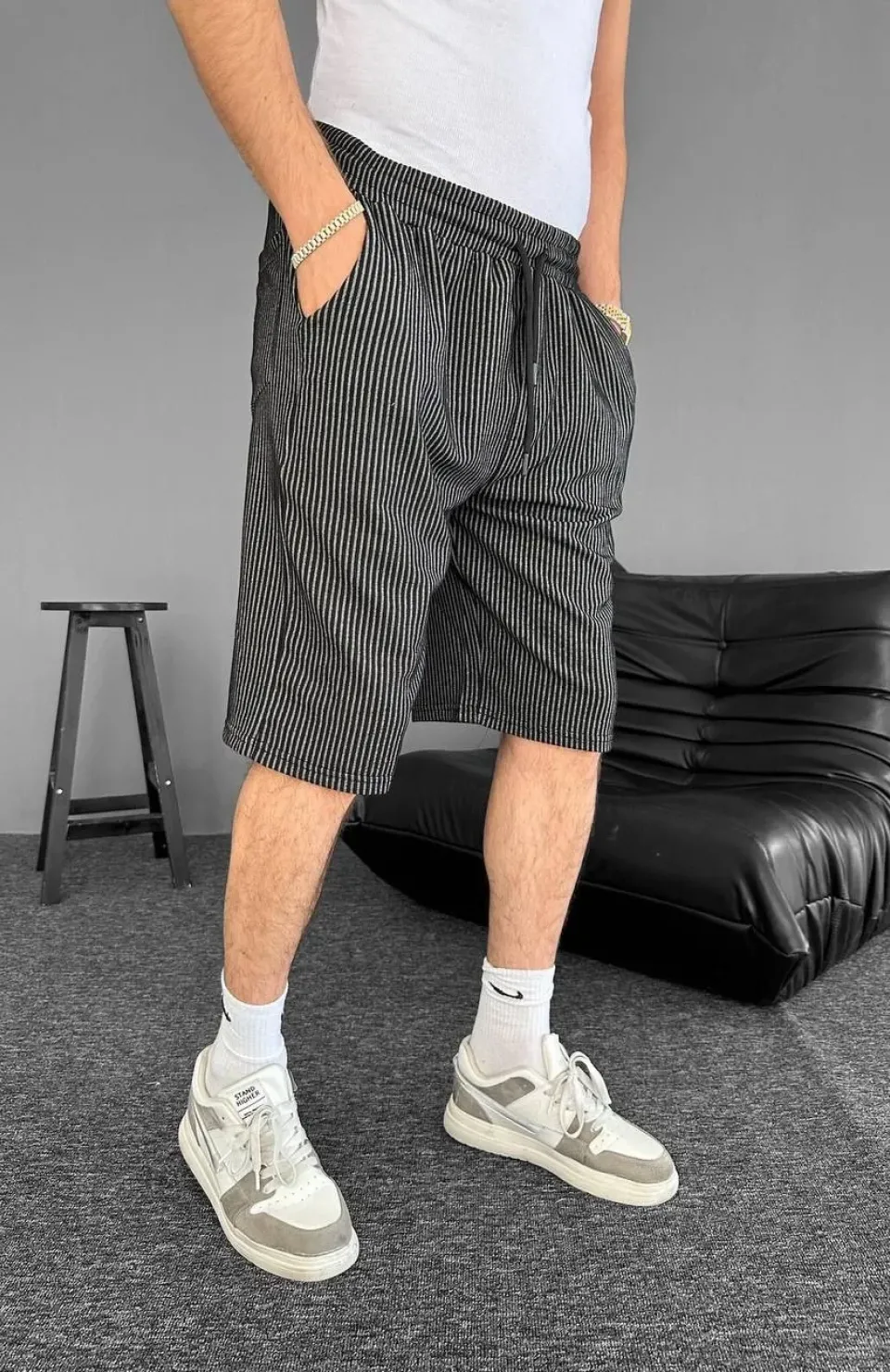 Su Yolu Çizgili Ön Arka Cepli Şort Yazlık Nefes Alabilir - Siyah