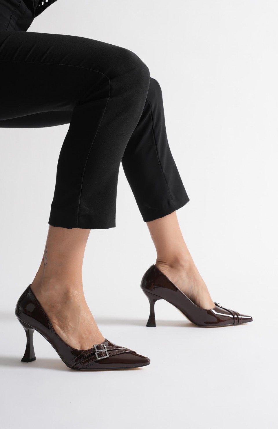 Kadın Acı Kahve Rugan Ayakkabı TR08MS25P Somersan Giyim | Kadın, Erkek ve Çocuk Moda