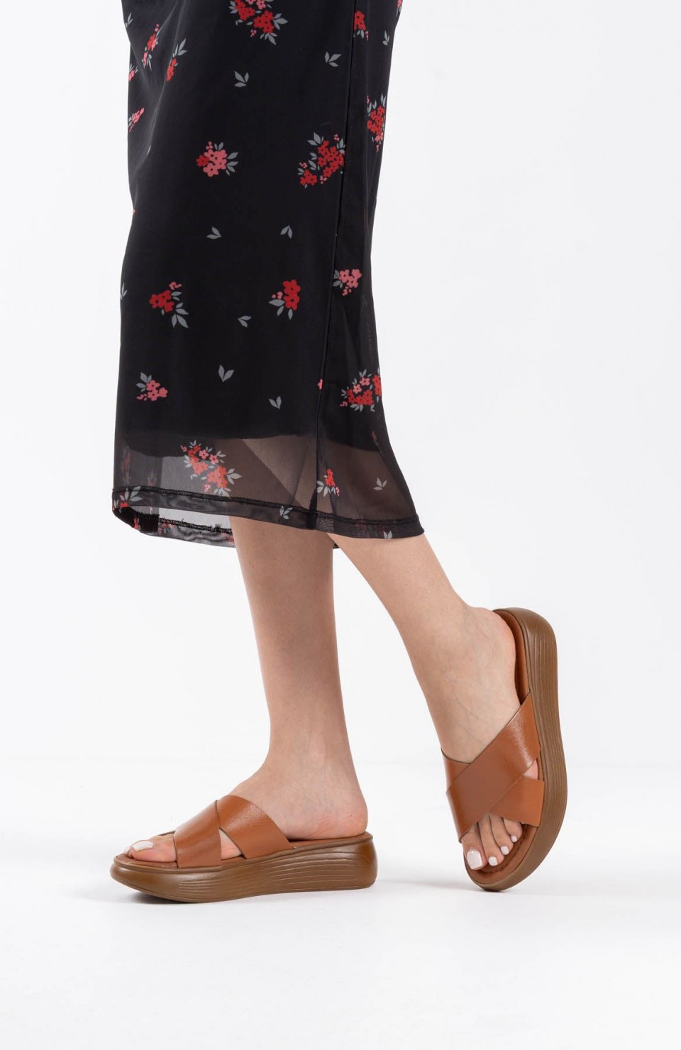 Taba Hakiki Deri Terlik TR31MY54E Somersan Giyim | Kadın, Erkek ve Çocuk Moda