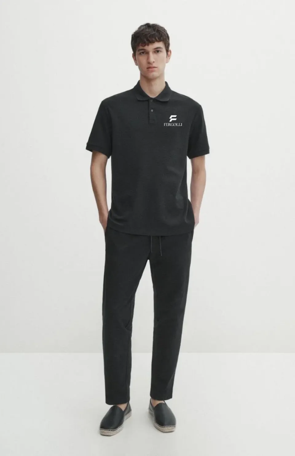 Yakası Düğmeli Yakalı Pike Baskılı T-Shirt - Beyaz