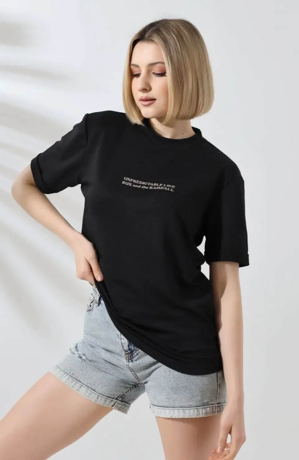 Unisex Bisiklet Yaka Baskılı Slim Fit T-Shirt - Siyah