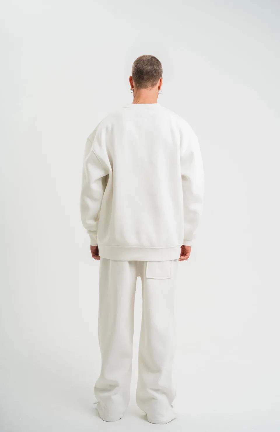 Uzun Kol Bisiklet Yaka Basic SweatShirt - Beyaz