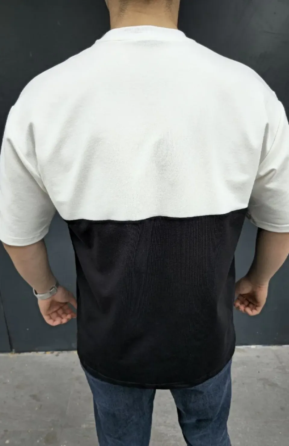 Unisex Torba Cep Detaylı Parçalı T-Shirt - Siyah