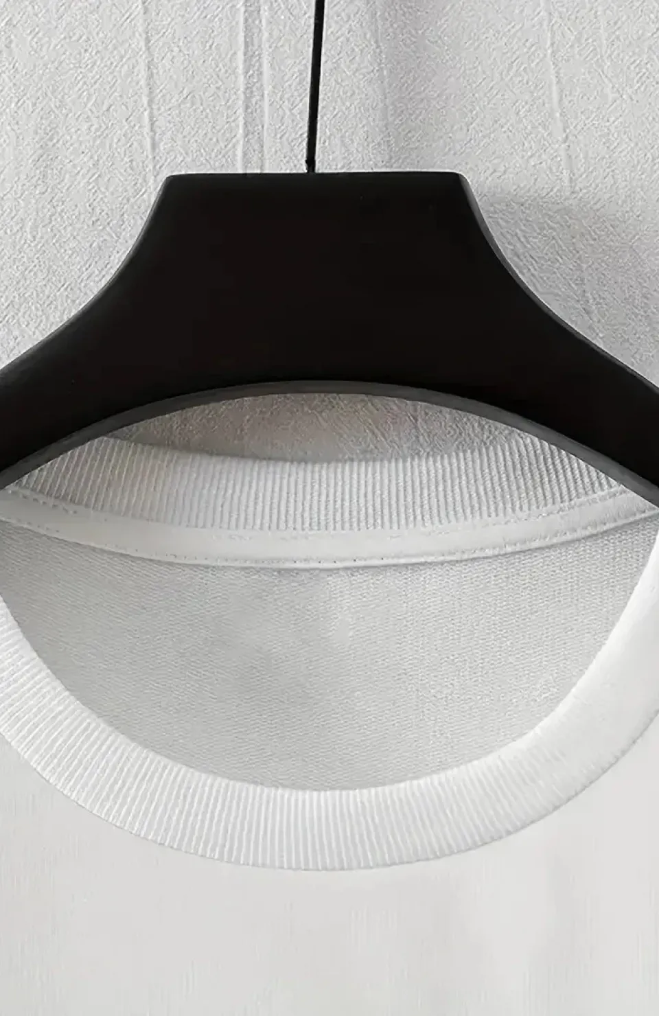 Ben Şişman Değilim Tanrı Bana Hava Yastığı Verdi Çünkü Ben Değerliyim Tişörtü - Beyaz