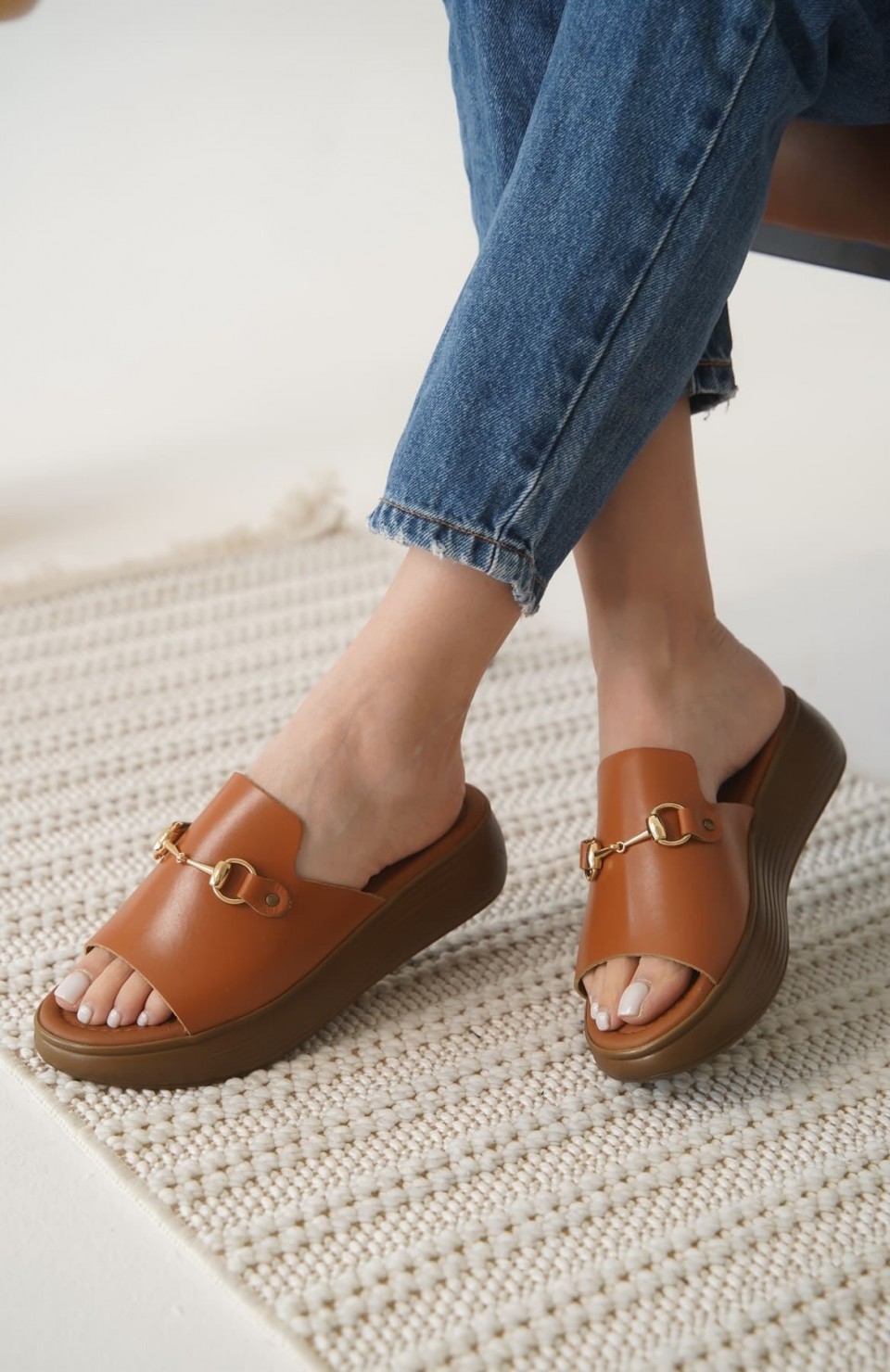 Taba Hakiki Deri Terlik TR31MY62D Somersan Giyim | Kadın, Erkek ve Çocuk Moda