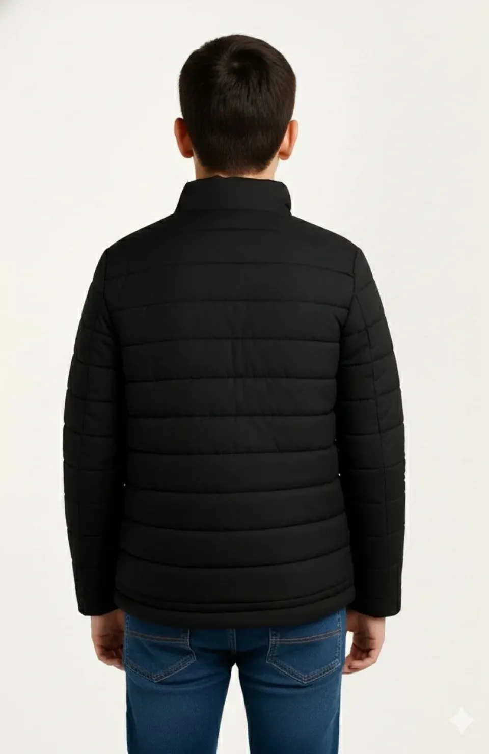 Erkek Çocuk Şişme Mont Hafif ve Sıcak Tutucu Kışlık Fermuarlı Su İtici Rahat Günlük Mont Kapüşonuz Modern Tasarım - Siyah Somersan Giyim | Kadın, Erkek ve Çocuk Moda