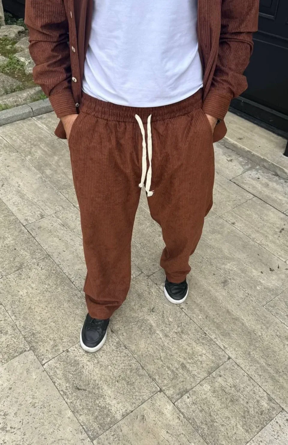 Erkek Fitilli Kadife Cepli Buggy Pantolon Oversize Rahat Kalıp - Kahverengi