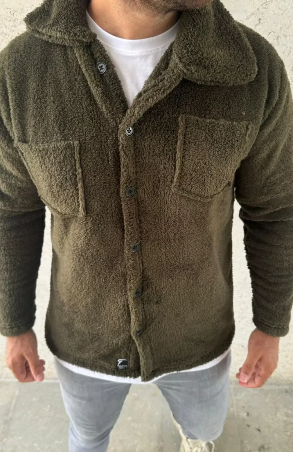 Erkek Pelüş Polar Hırka Gömlek – Yakalı, İlik Düğmeli, Göğüs Cepli, Yumuşak Dokulu Kışlık Regular Fit Rahat Günlük Model - Haki