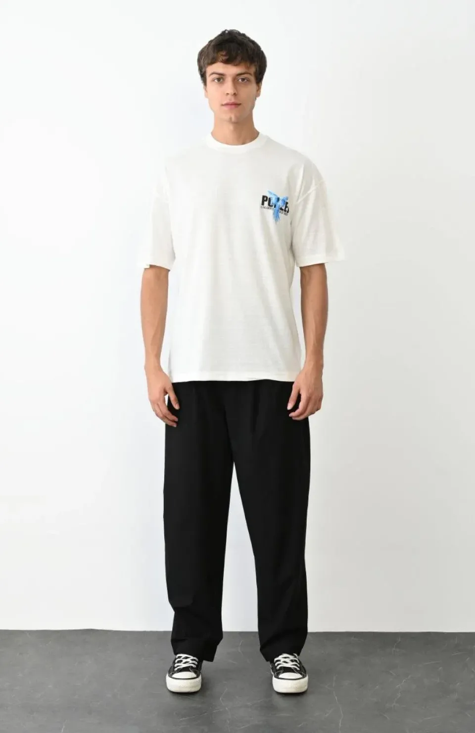 Unisex Bisiklet Yaka Baskılı Oversize T-Shirt - Beyaz