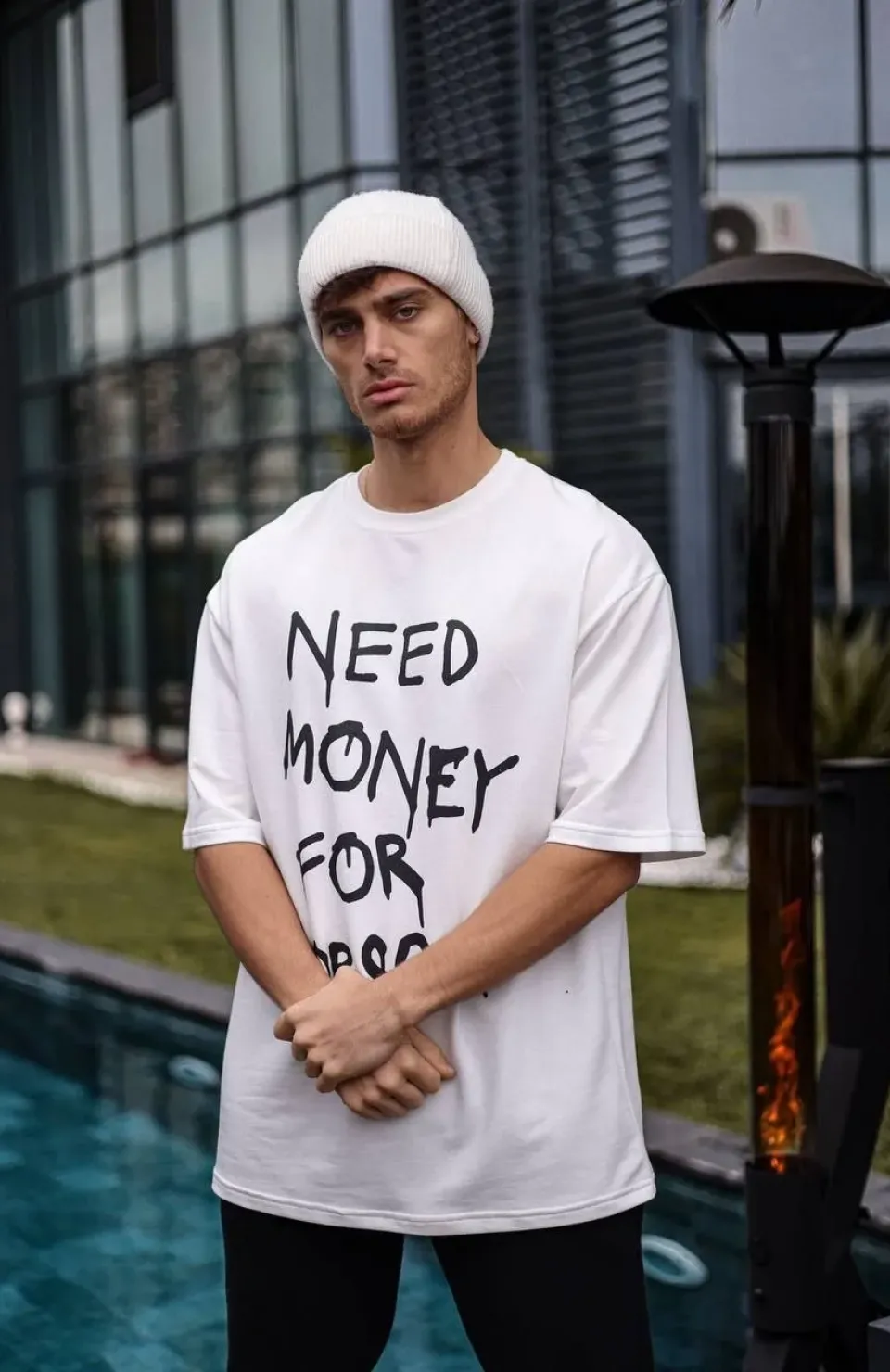 Unisex Bisiklet Yaka Baskılı Oversize T-Shirt - Beyaz Somersan Giyim | Kadın, Erkek ve Çocuk Moda