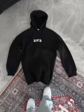 Uzun Kol Kapüşonlu Göğüs Baskılı SweatShirt - Siyah