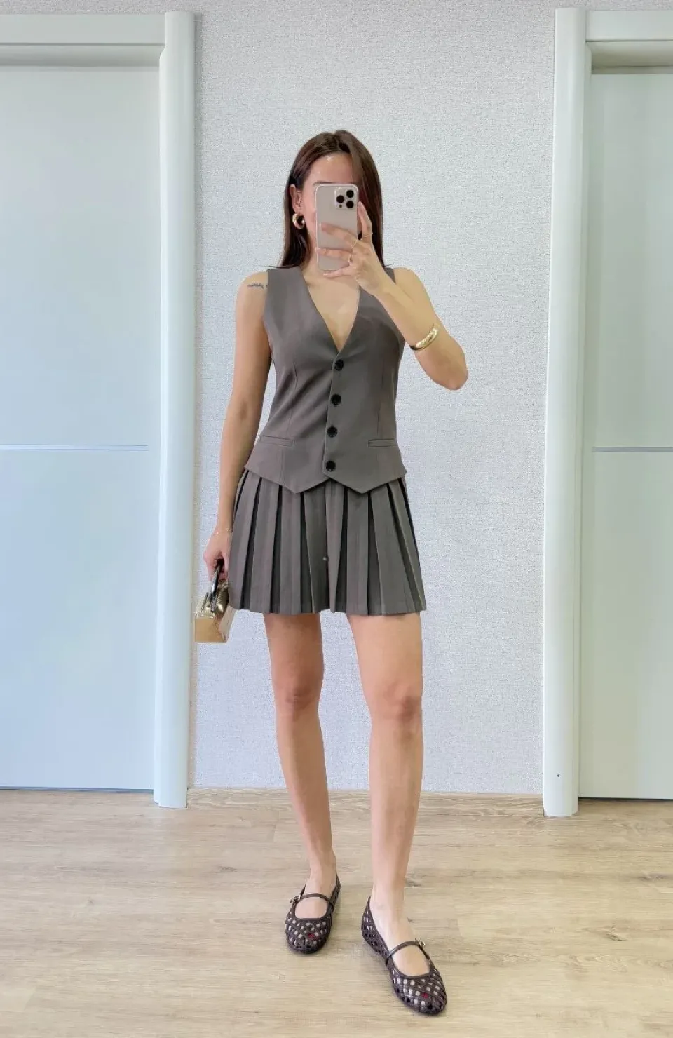 Keten Takım Görünümlü Düğme Detaylı Yelekli Mini Elbise - Füme