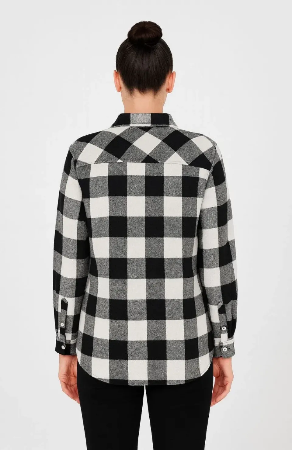 Kadın Oduncu Gömlek – Uzun Kollu, Şardonlu Kumaş, Kırmızı Beyaz Kareli Desen, Regular Fit, Çift Cepli, Manşetli Günlük Şık Stil - Siyah Somersan Giyim | Kadın, Erkek ve Çocuk Moda