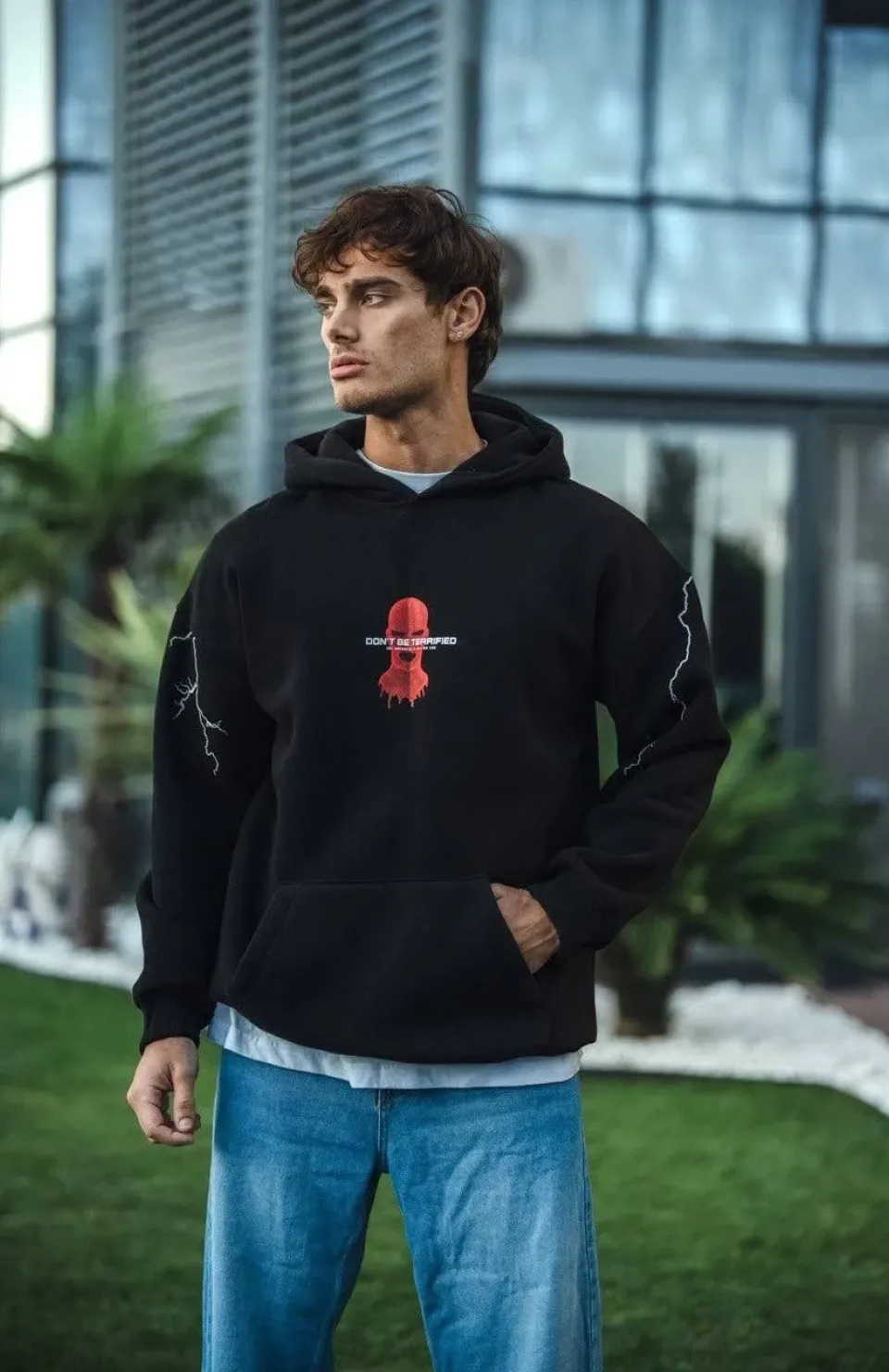 Üç İplik Kapüşonlu Baskılı Oversize SweatShirt- Siyah Somersan Giyim | Kadın, Erkek ve Çocuk Moda