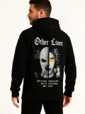 Erkek Kapşonlu Sweatshirt – Oversize Üç İplik Şardonlu Hoodie, “Other Lives” Ön & Arka Baskılı, Kanguru Cepli, Kışlık Rahat Günlük Stil - Siyah
