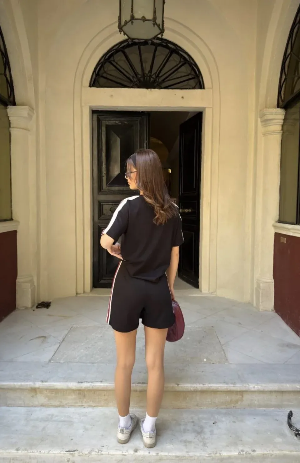 Osy Modal yumuşak dokulu Kumaş Kadın Parçalı Bisiklet Yaka T-shirt Mini Şortlu Etek İkili Takım - Siyah