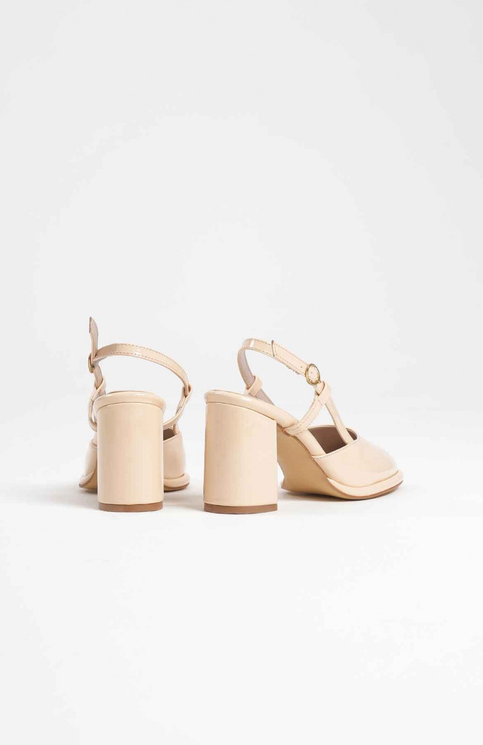 Açık Sarı Rugan Kadın Topuklu Ayakkabı TR18MS18B Somersan Giyim | Kadın, Erkek ve Çocuk Moda