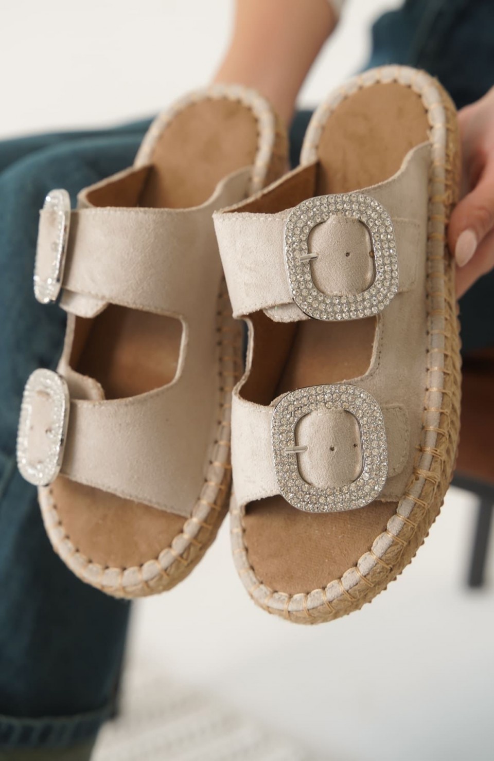 Süet Bej Taşlı Kadın Terlik TR35MY05B Somersan Giyim | Kadın, Erkek ve Çocuk Moda