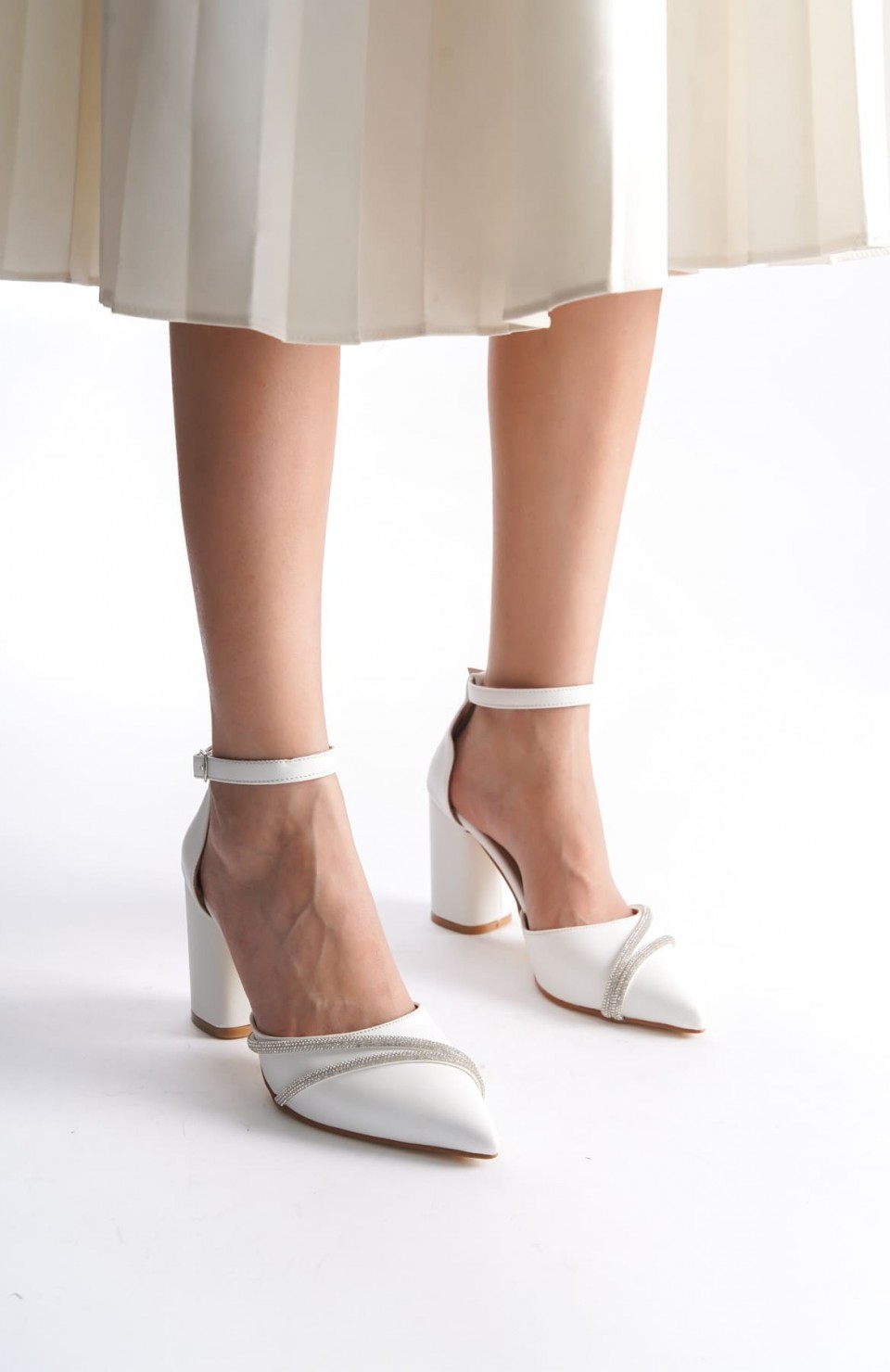 Kadın Beyaz Topuklu Ayakkabı TR08MS32B Somersan Giyim | Kadın, Erkek ve Çocuk Moda