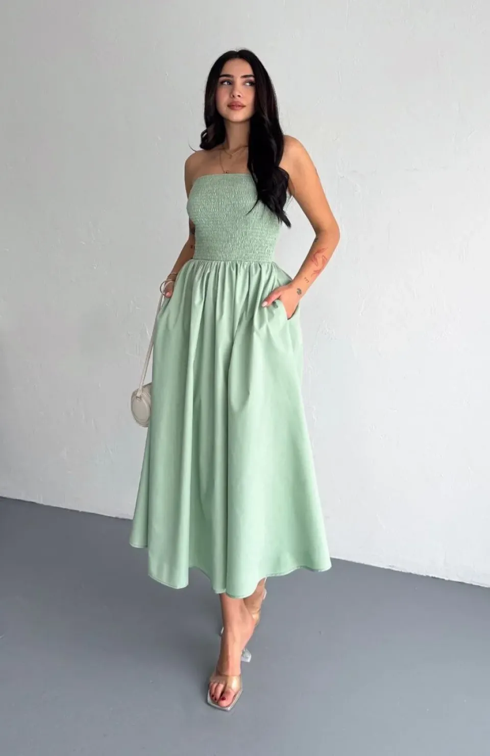 Straplez Pileli Elbise - Su Yeşili