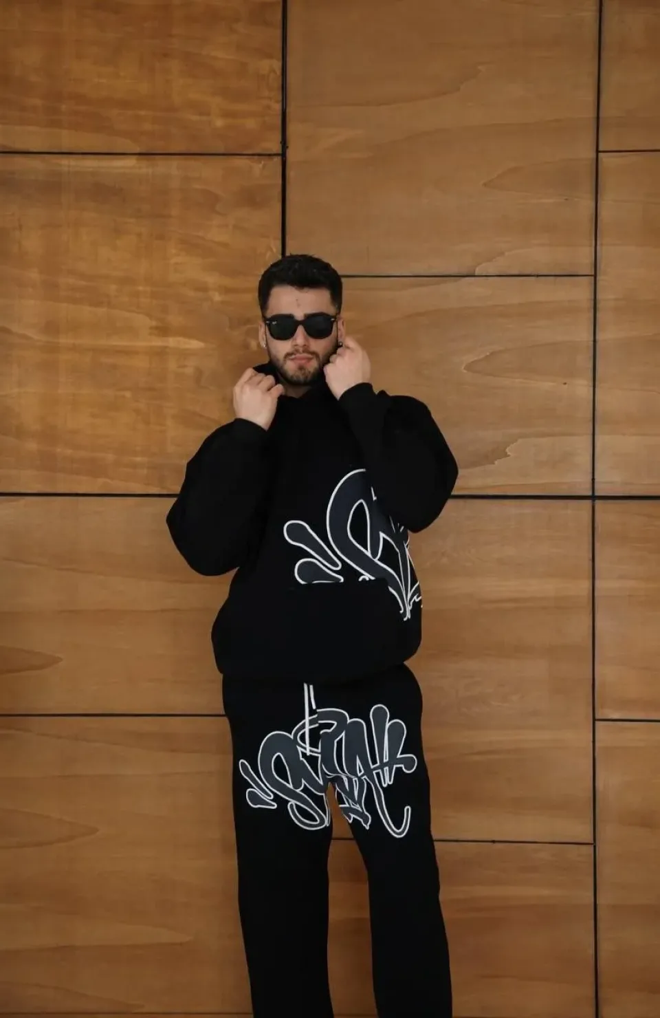 Erkek Kapüşonlu Eşofman Takım Graffiti Baskılı Oversize Rahat Kalıp, Kanguru Cepli, Streetwear Tarzında Premium Ürün 3 iplik Pamuklu - Siyah