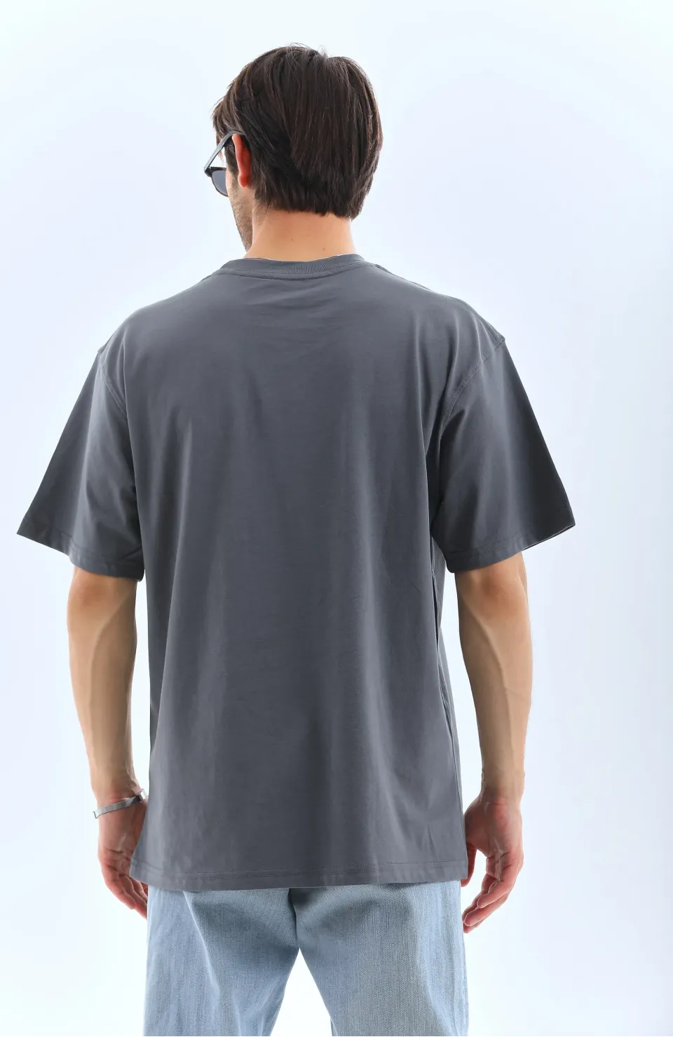 Unisex Oversize Taşlı Bisiklet Yaka T-Shirt - Füme