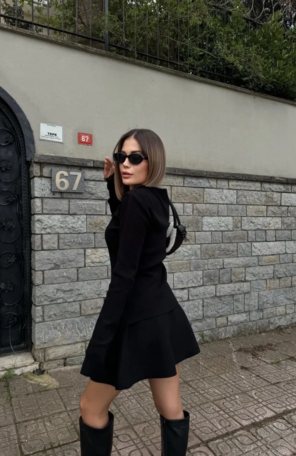 İkili Fermuarlı Hırkalı Etekli Takım - Siyah