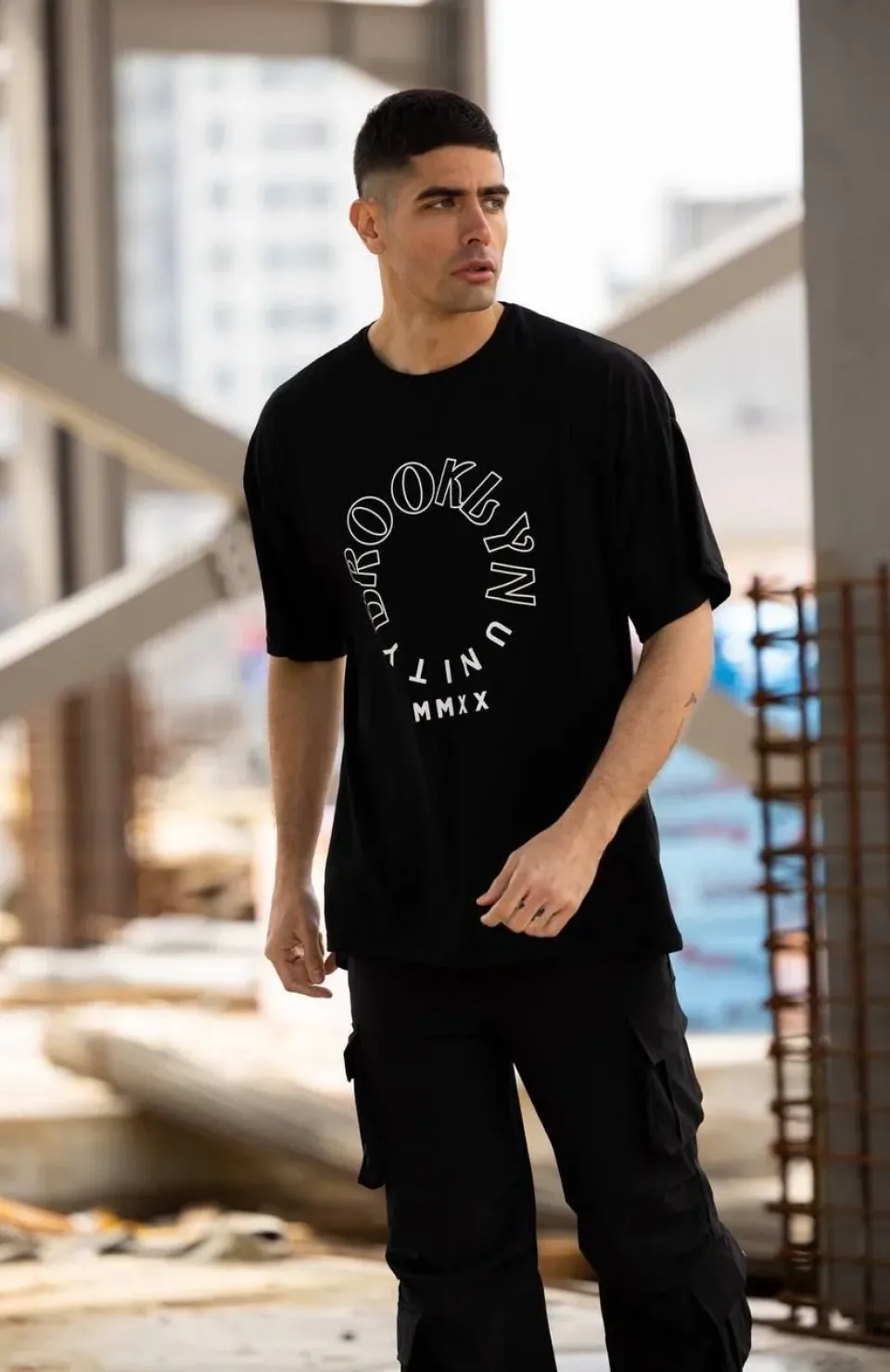 Unisex Bisiklet Yaka Baskılı Oversize T-Shirt - Siyah